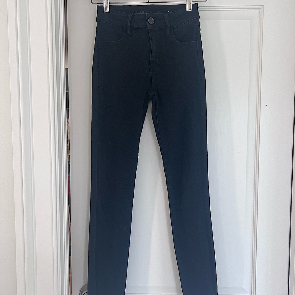 Black American Eagle High-Rise Jegging Size 00